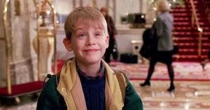 Home alone: Η Χριστουγεννιάτικη κληρονομιά που ζεσταίνει τα σπίτια μας εδώ και 33 χρόνια